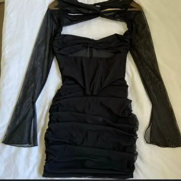 Oh Polly Nirvana body on long sleeve mini dress sz 4 - Picture 5 of 5